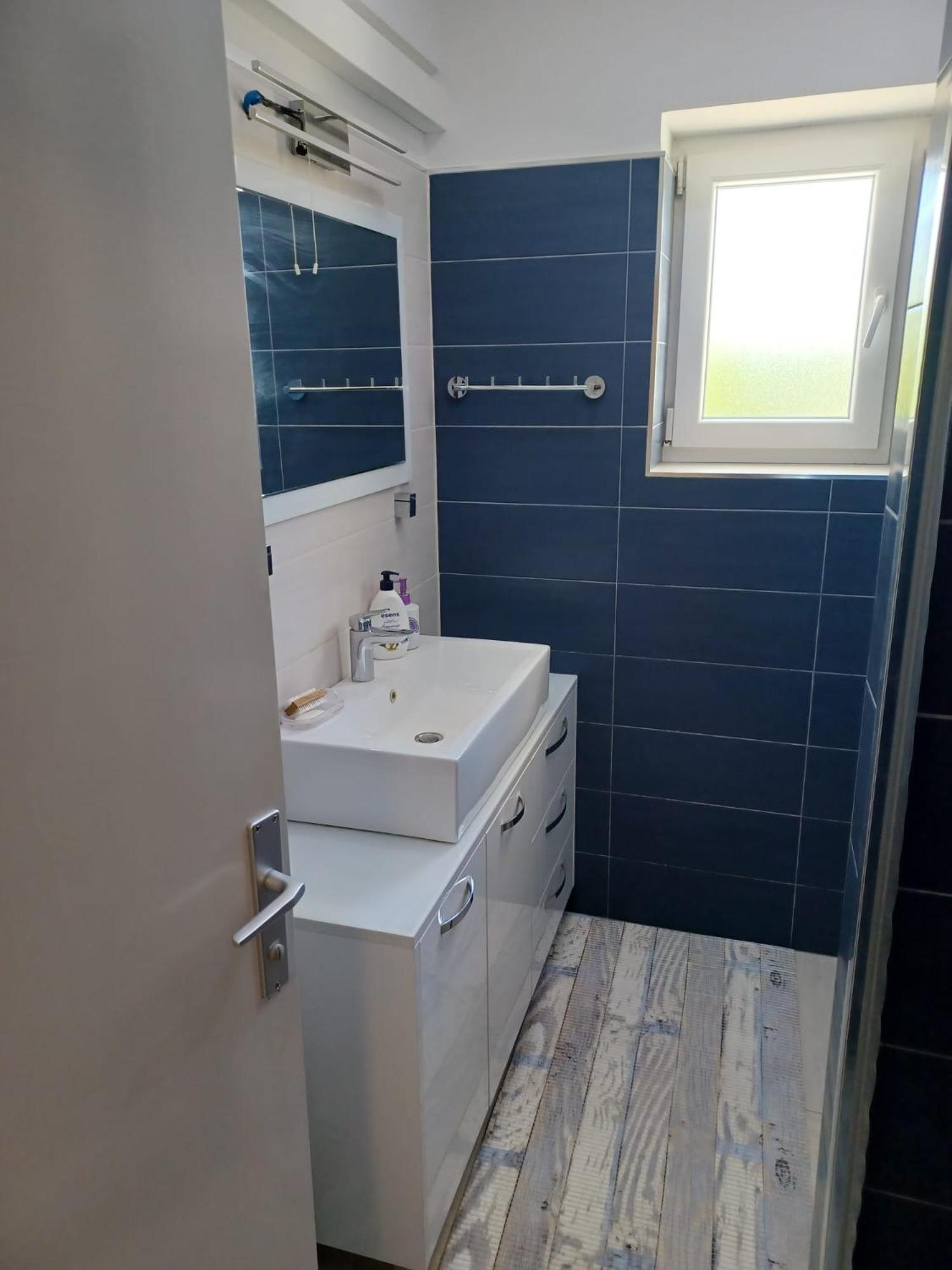 Studio Apartman Marija Трогир Екстериор снимка